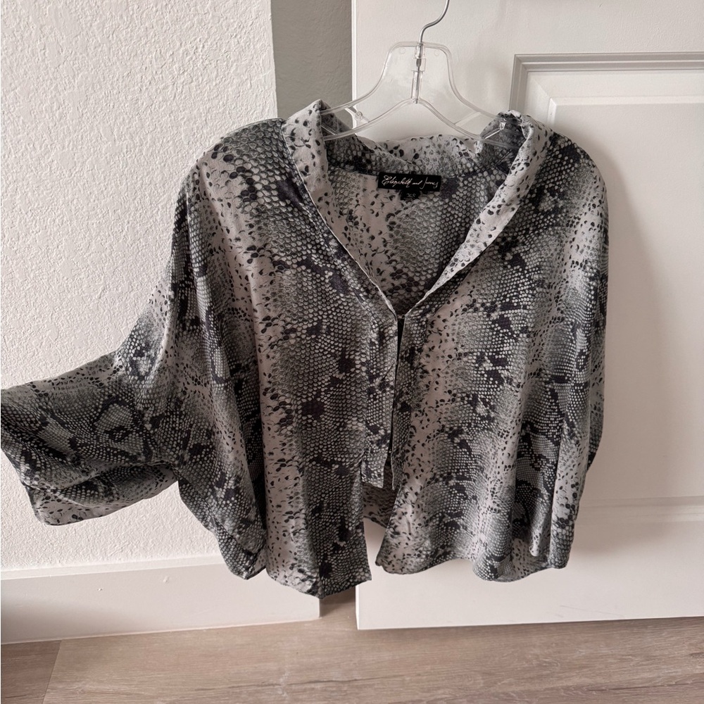 Elizabeth and James Blue/Gray Snake Print Button-Up Blouse
